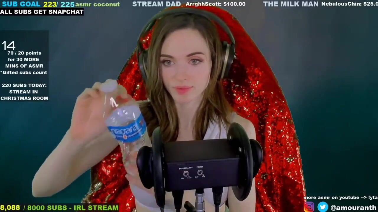 0000_Amouranth THICC and HOT