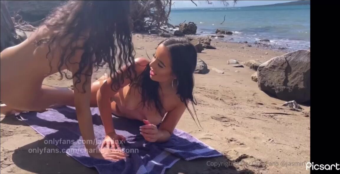Jasminx Lesbian Beach Sex