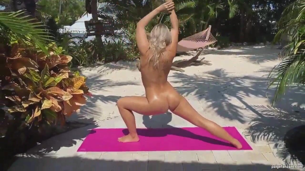 Paige Vanzant nude yoga outdoor