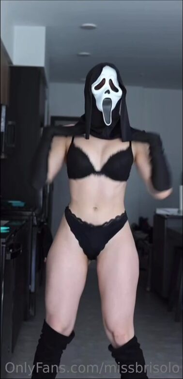 Missbricosplay ghost face