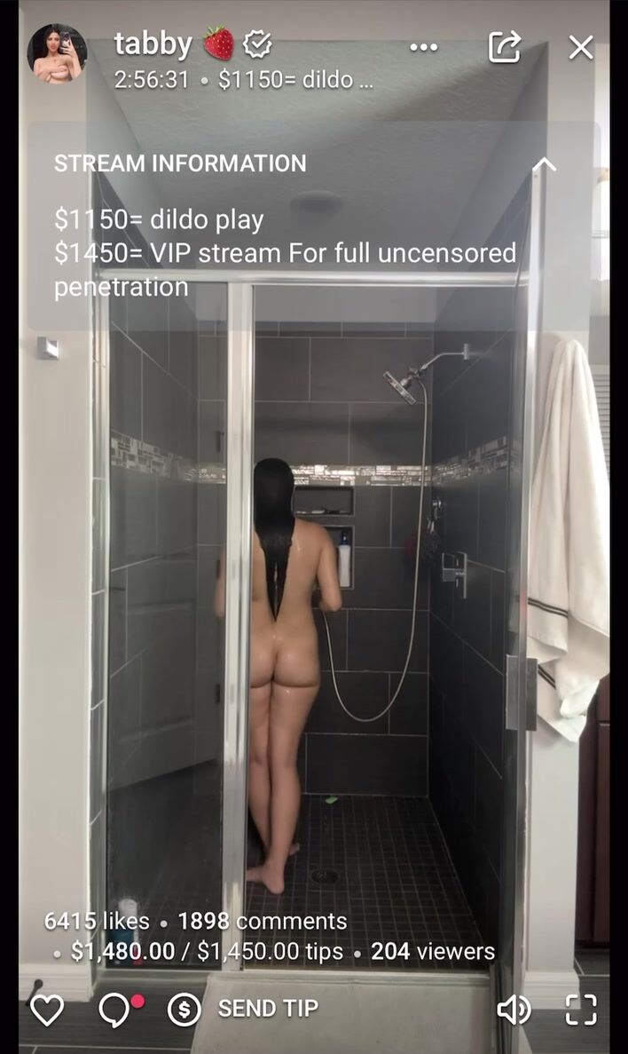 Strawberrytabby Nude Live Stream