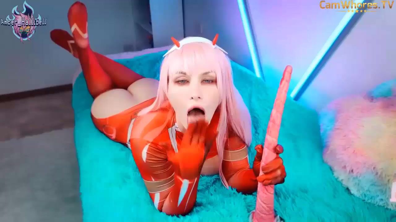 Amber H - ZeroTwo Show for darling