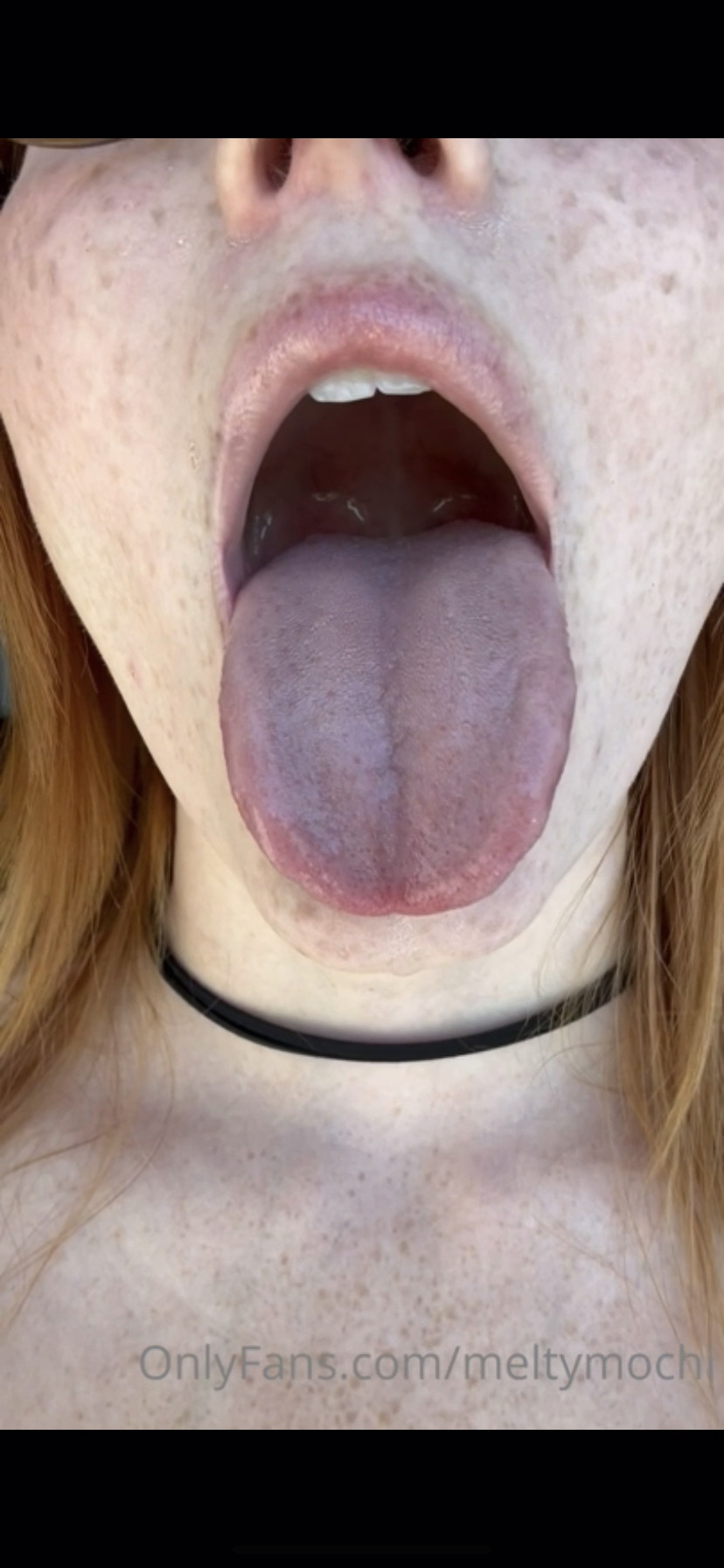 Meltymochi tongue fetish custom video