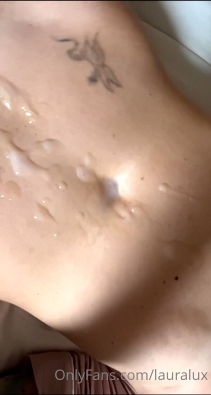 Laura Lux covered in cum - Thothub
