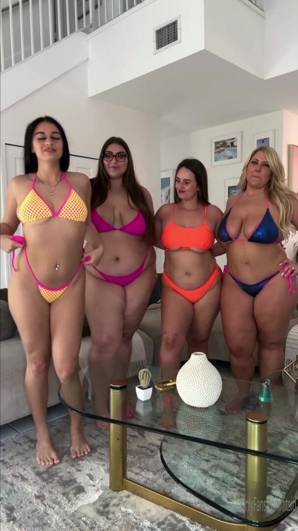 F.S OF - Group Striptease